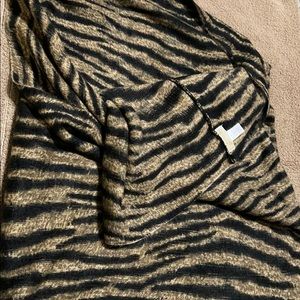 Beautiful Michael Kors infinity scarf